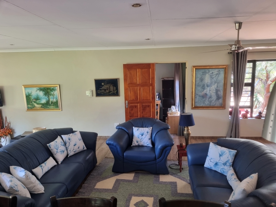 3 Bedroom Property for Sale in Buffelspoort Eco Estate North West